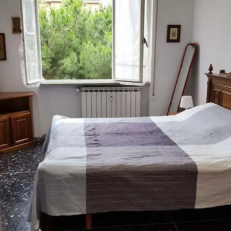 Spazioso Alloggio Nel Centro Di