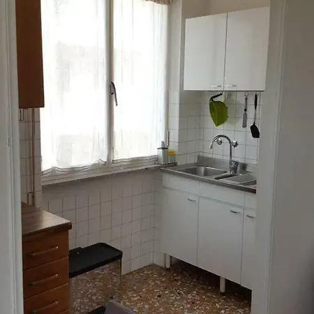 Spazioso Alloggio Nel Centro Di Apartment