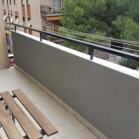 Spazioso Alloggio Nel Centro Di * Albisola Superiore
